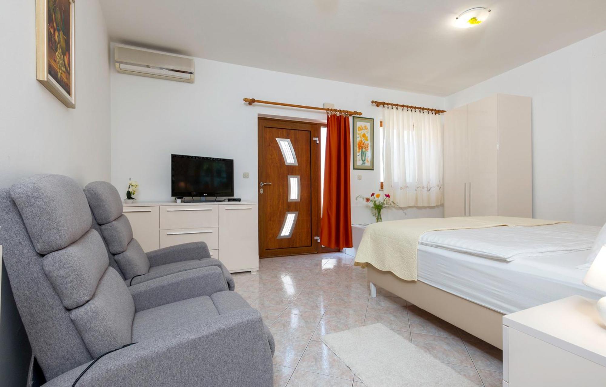Apartment Studio Apartment Oliva Pula